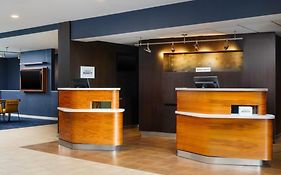 Marriott Courtyard Worthington 3*